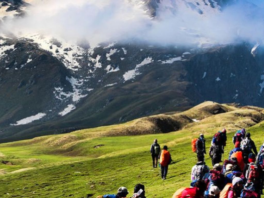 Kasol Kheerganga Tour Package from Delhi